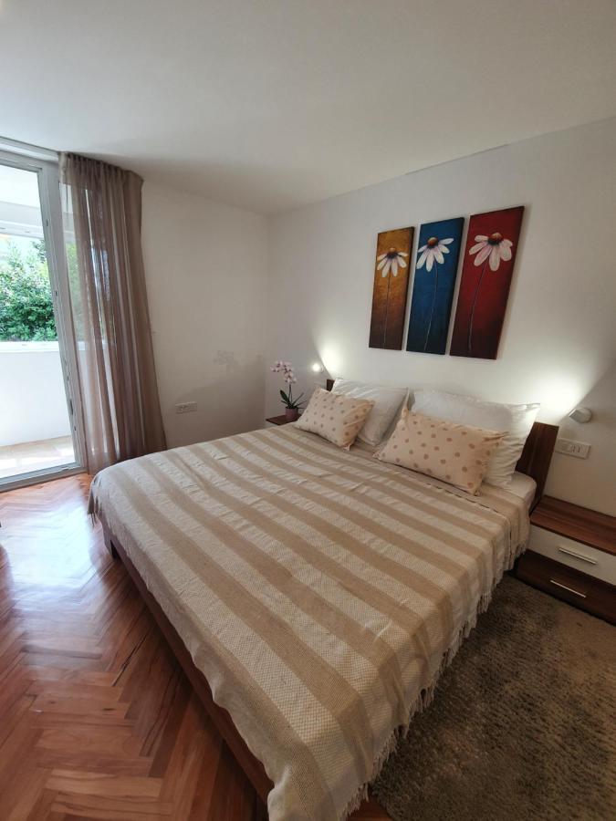 Apartman Leona 4*, Kantrida Rijeka Buitenkant foto