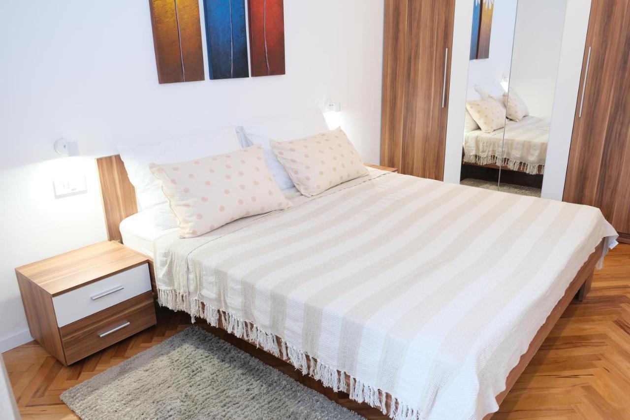 Apartman Leona 4*, Kantrida Rijeka Buitenkant foto
